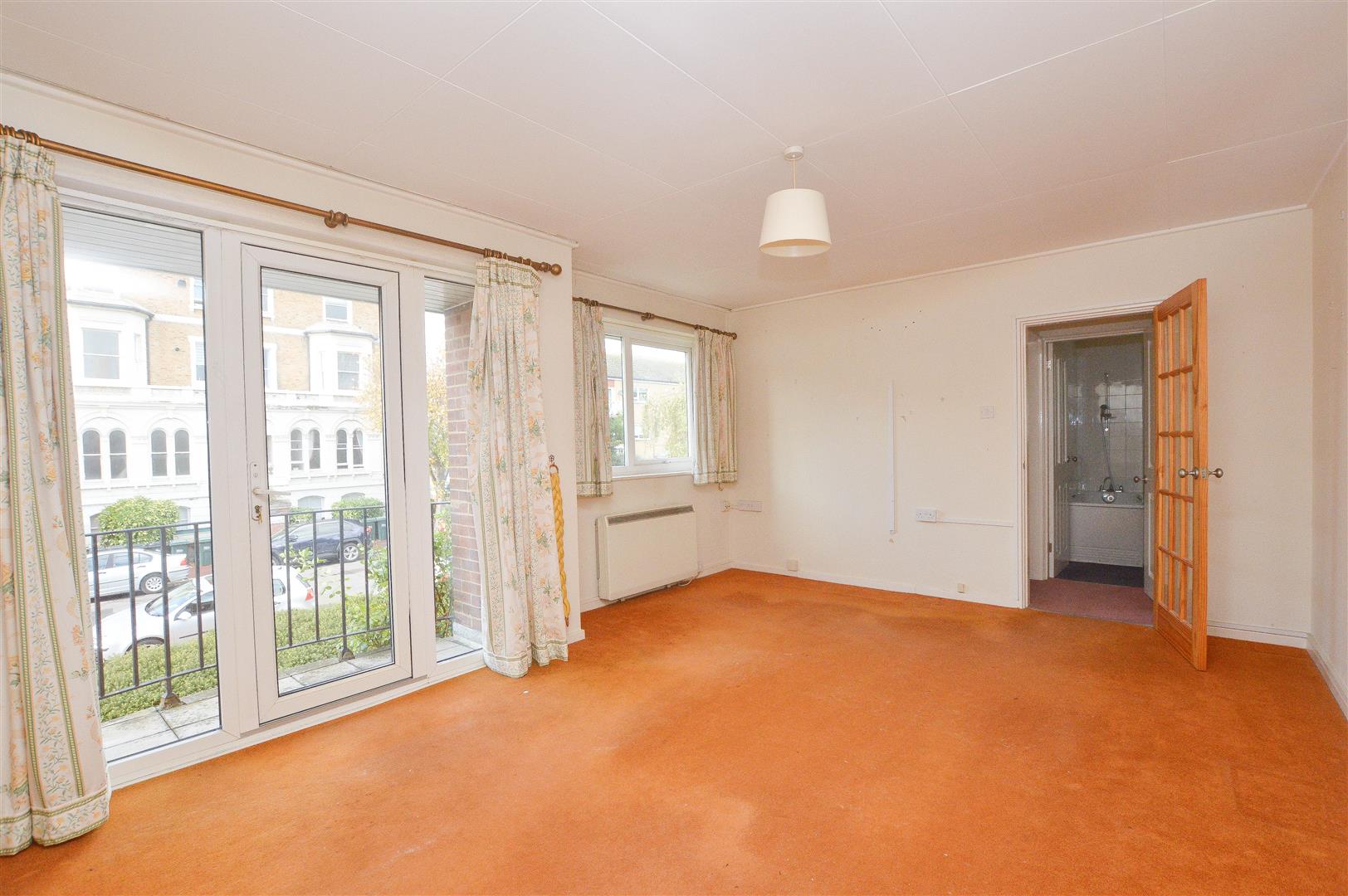 Property Details for 2 Spencer Road Eastbourne East Sussex BN21 4PA